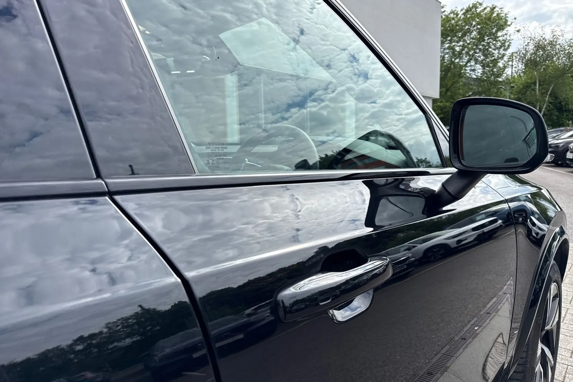 Volvo XC90 thumbnail image number 19