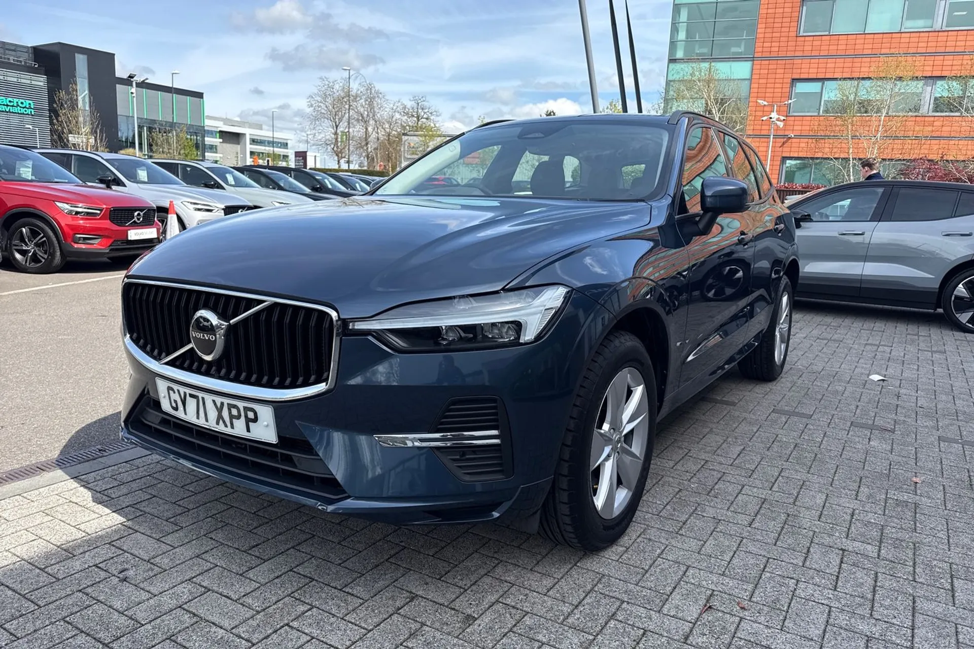 Volvo XC60 thumbnail image number 12