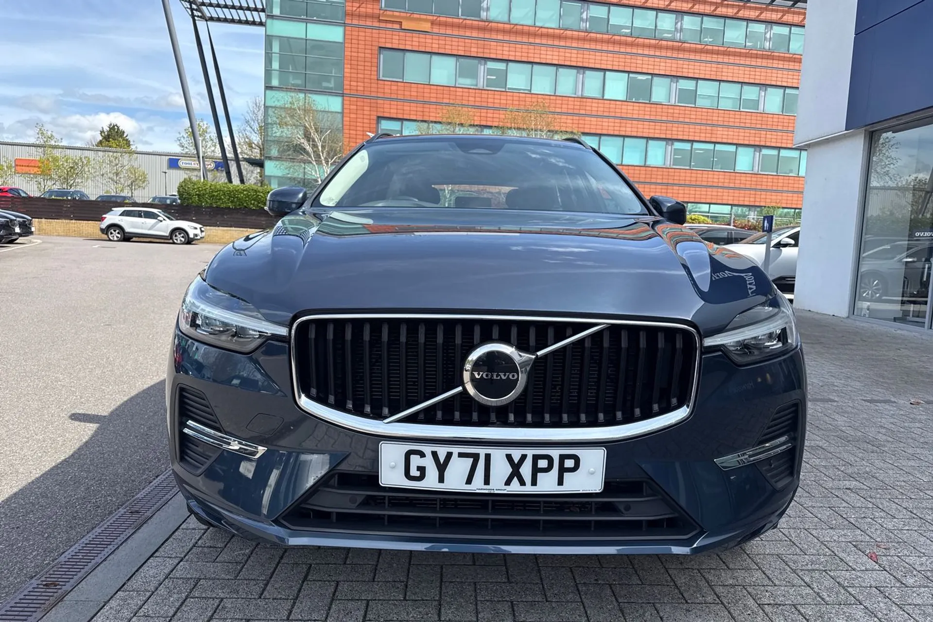 Volvo XC60 thumbnail image number 13