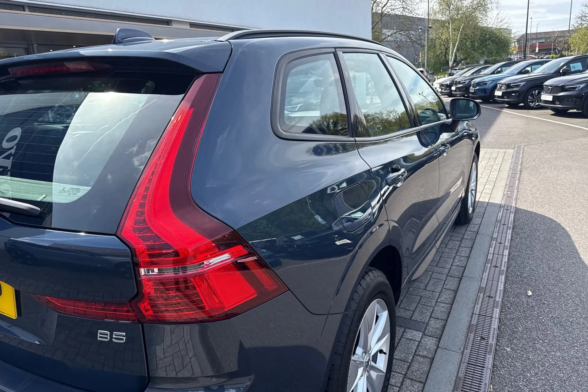 Volvo XC60 thumbnail image number 15