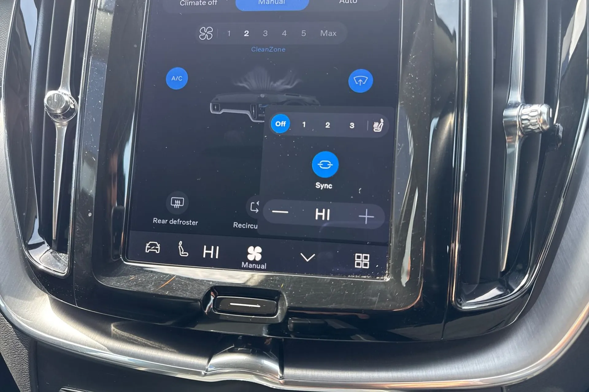 Volvo XC60 thumbnail image number 39