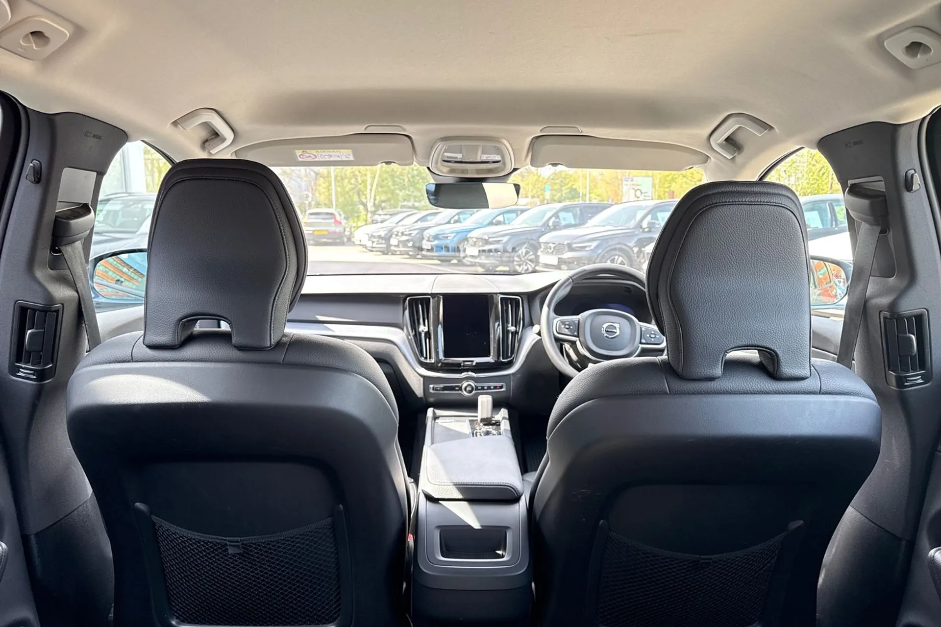 Volvo XC60 thumbnail image number 22