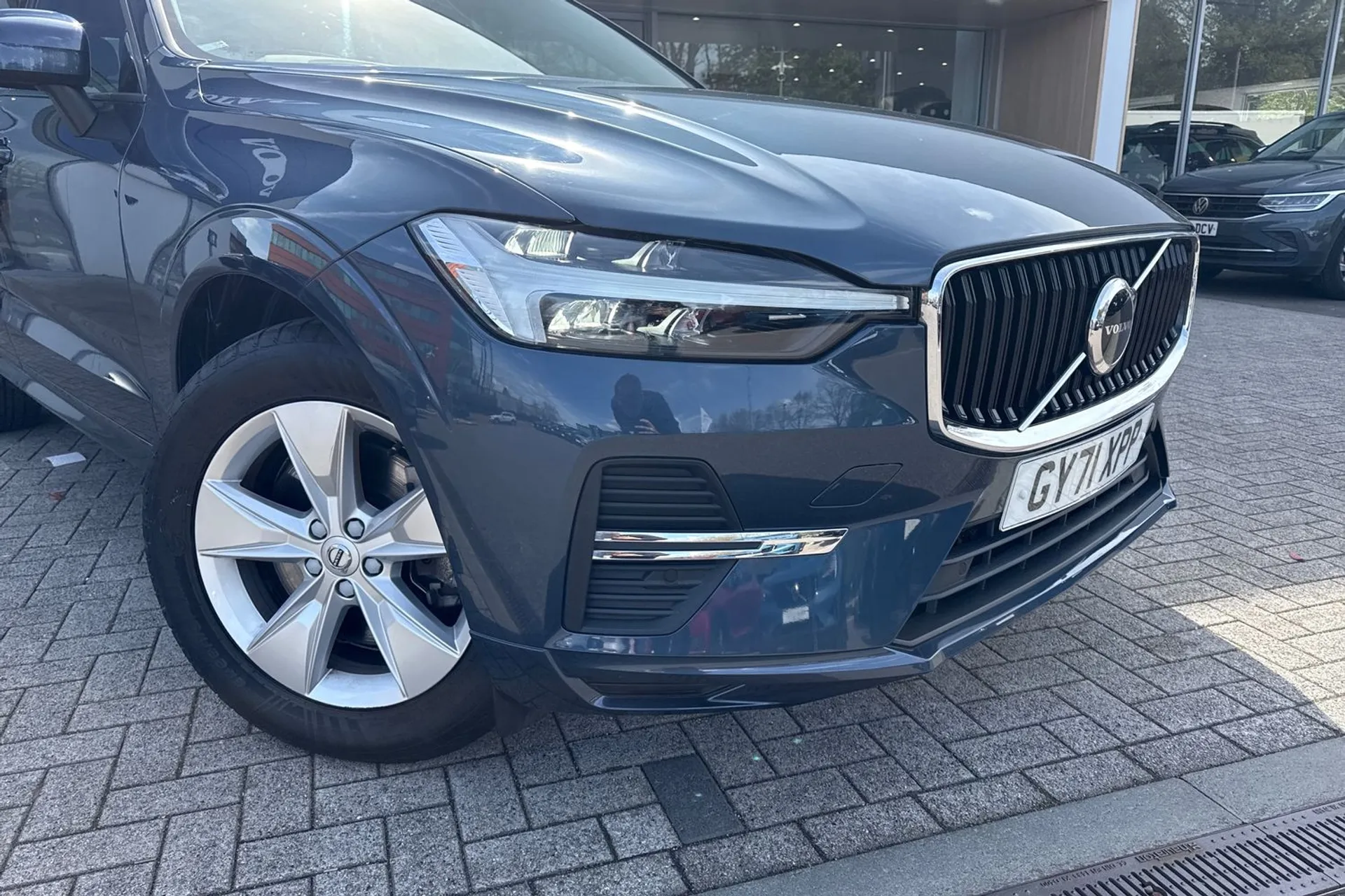 Volvo XC60 thumbnail image number 7