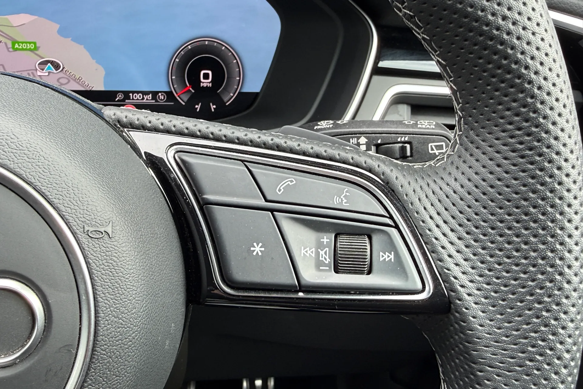 Audi A4 thumbnail image number 48