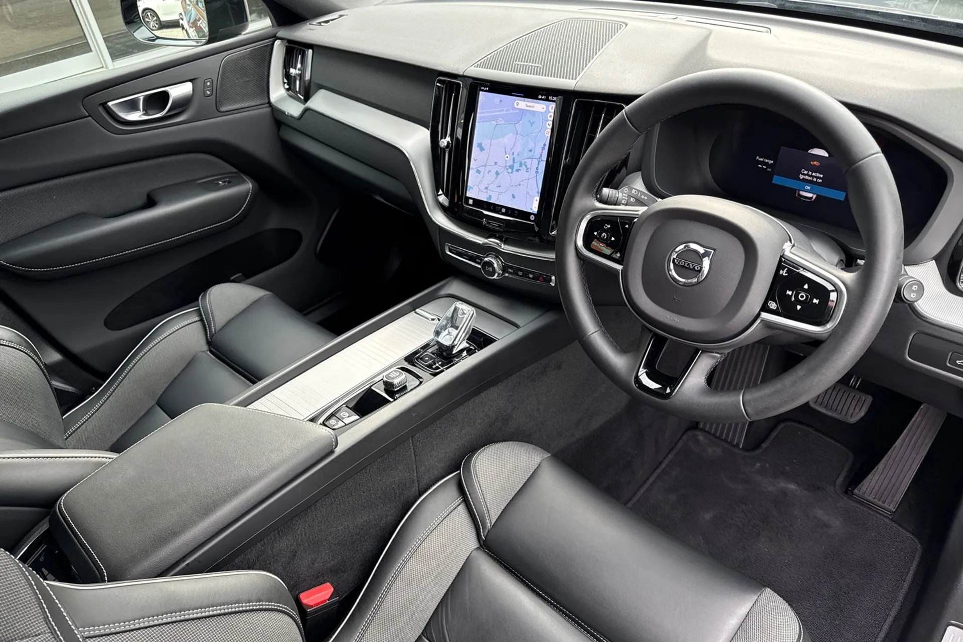 Volvo XC60 thumbnail image number 6