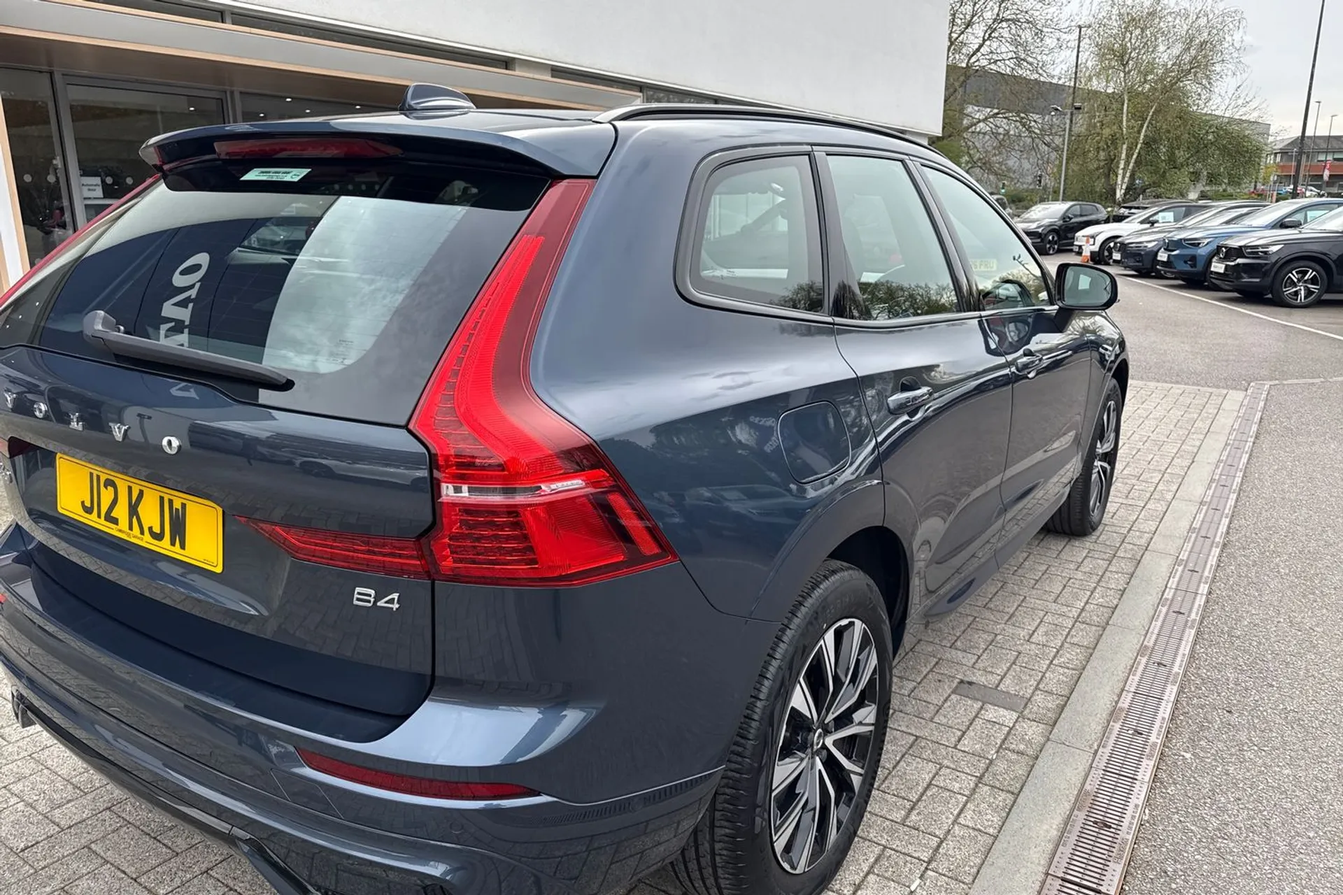 Volvo XC60 thumbnail image number 15