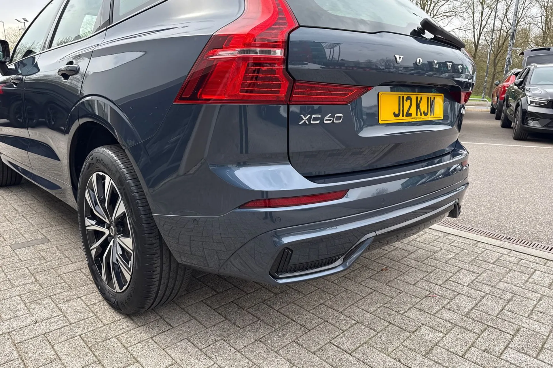 Volvo XC60 thumbnail image number 18