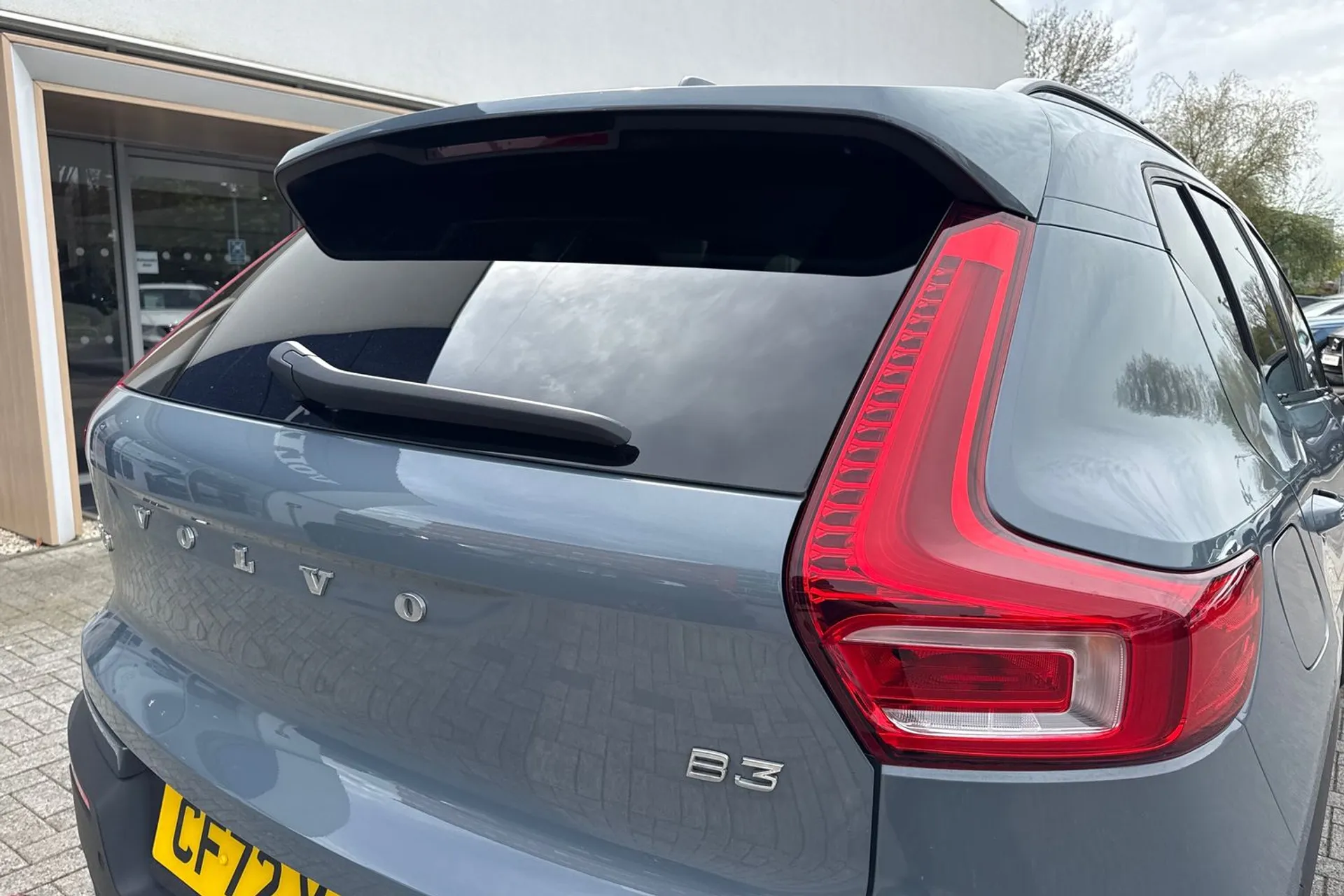 Volvo XC40 thumbnail image number 16