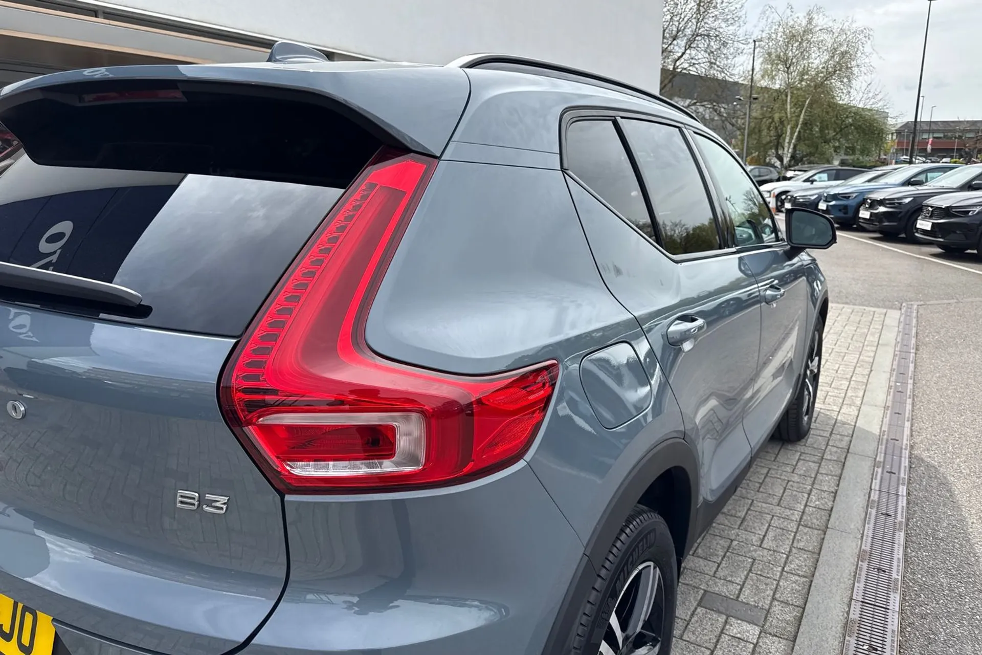 Volvo XC40 thumbnail image number 15