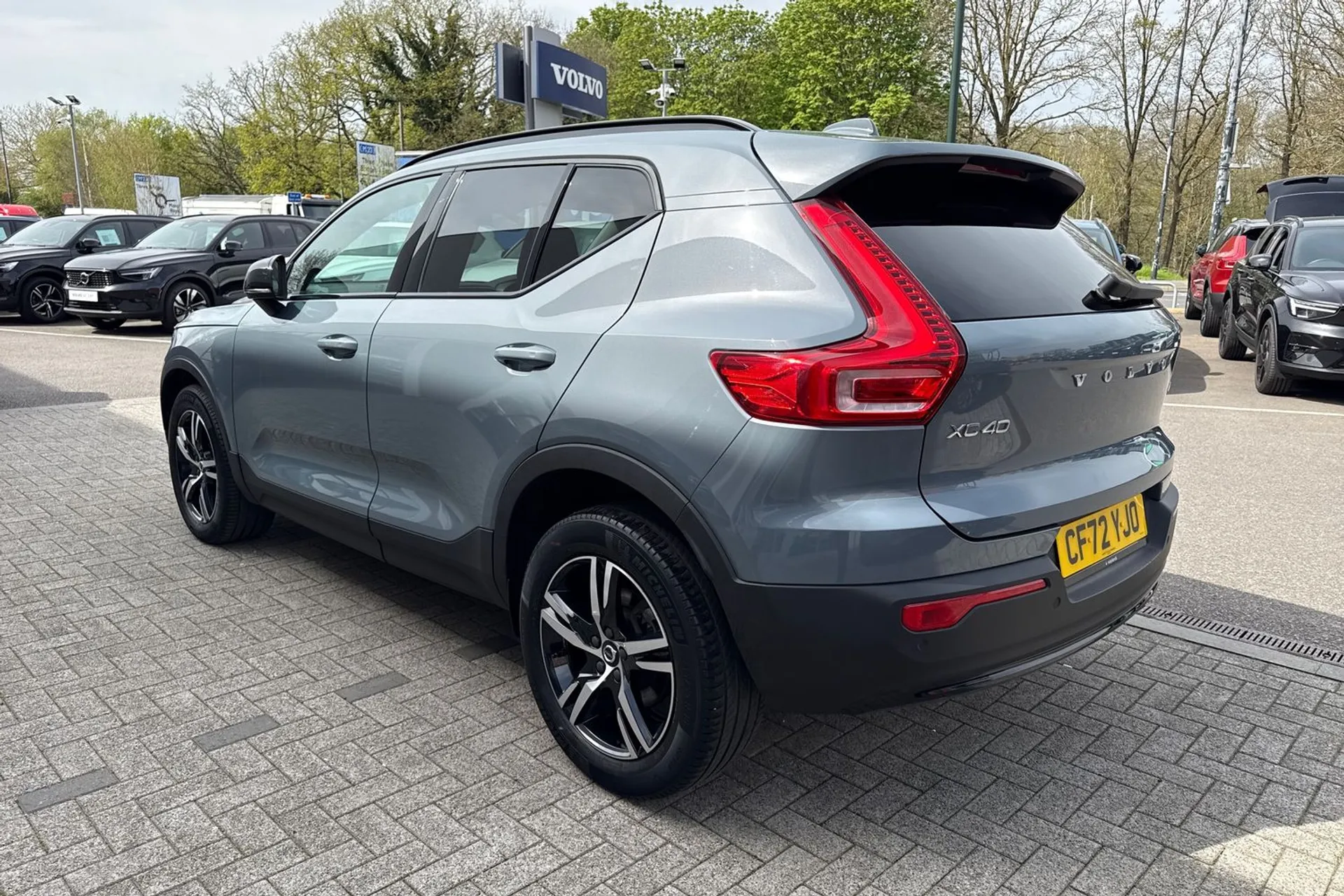 Volvo XC40 thumbnail image number 10
