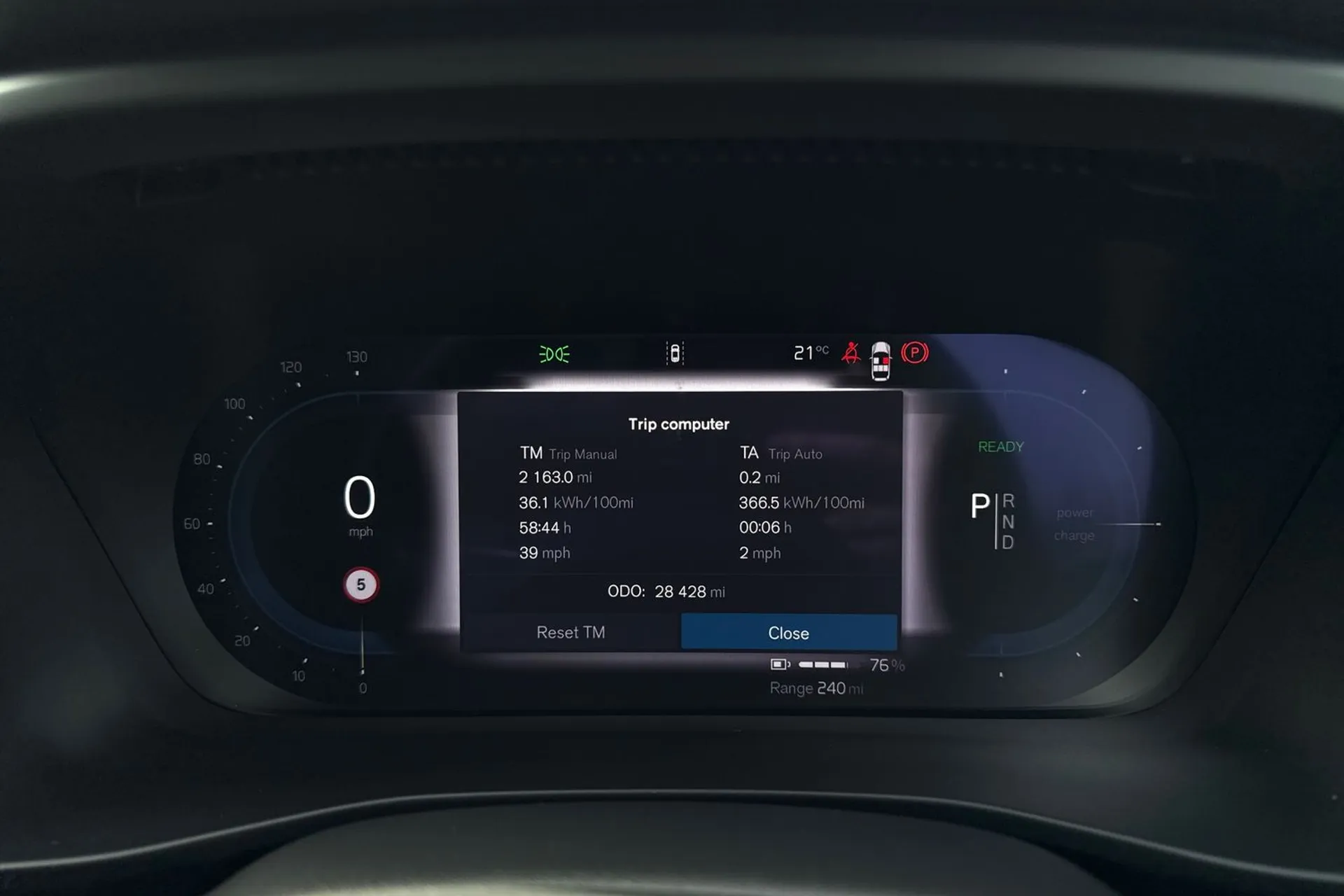 Volvo EX40 thumbnail image number 45