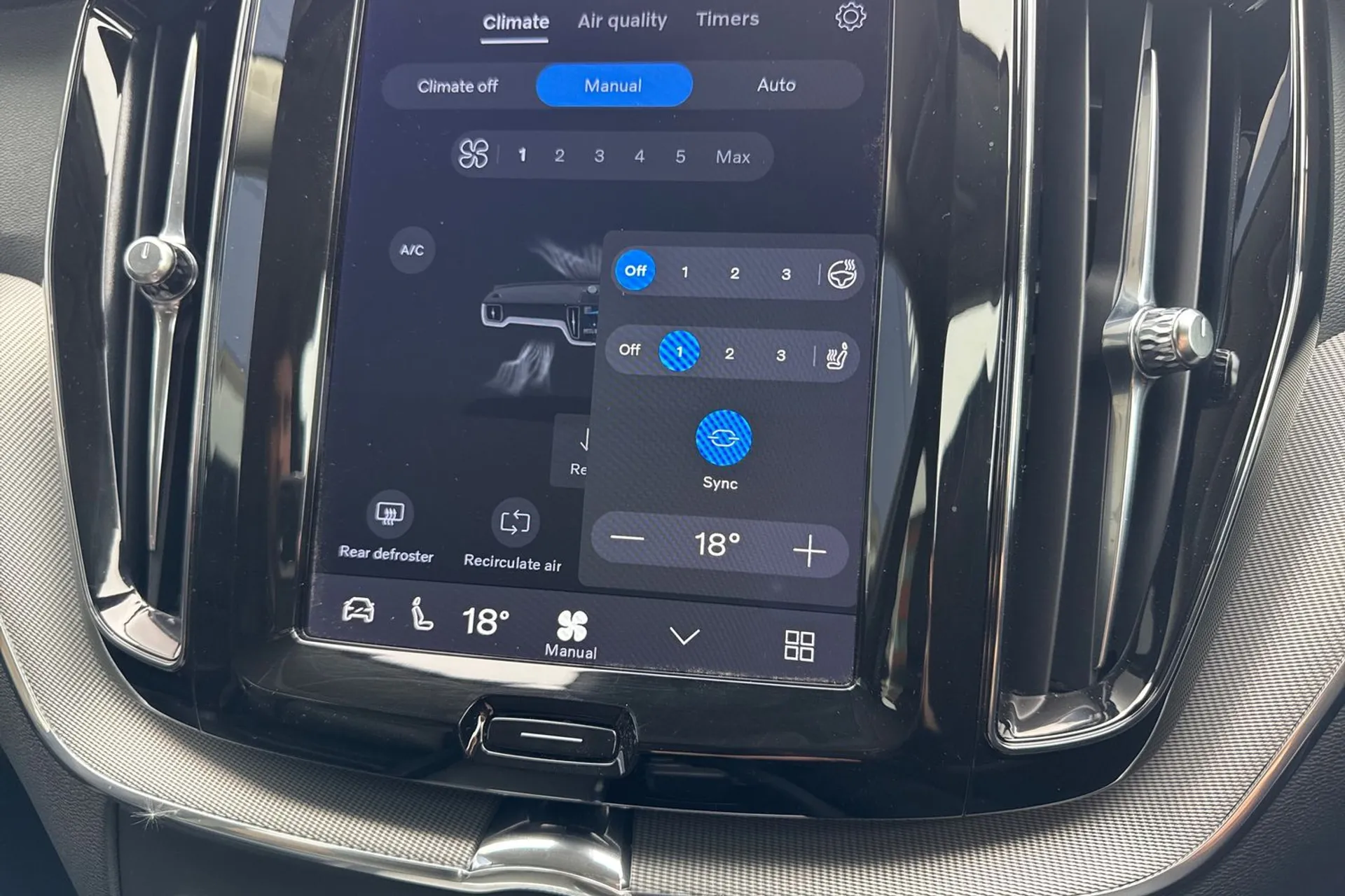 Volvo XC60 thumbnail image number 40