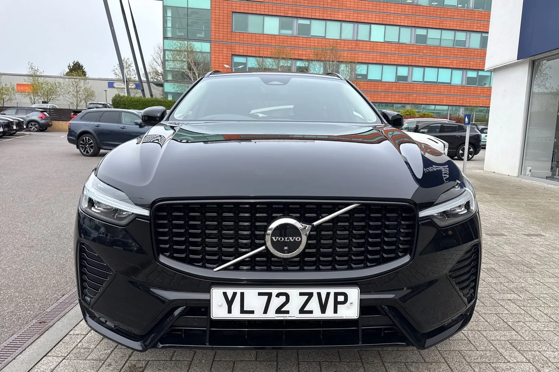 Volvo XC60 thumbnail image number 13