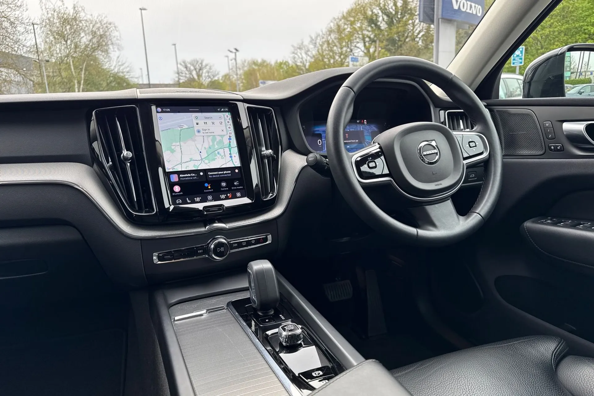 Volvo XC60 thumbnail image number 35