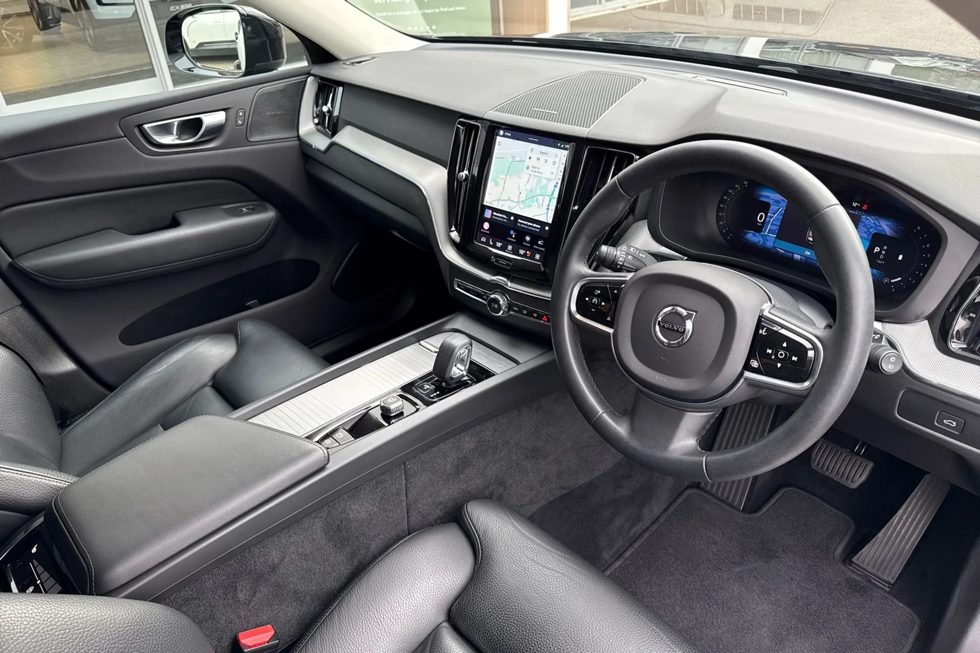 Volvo XC60 thumbnail image number 6