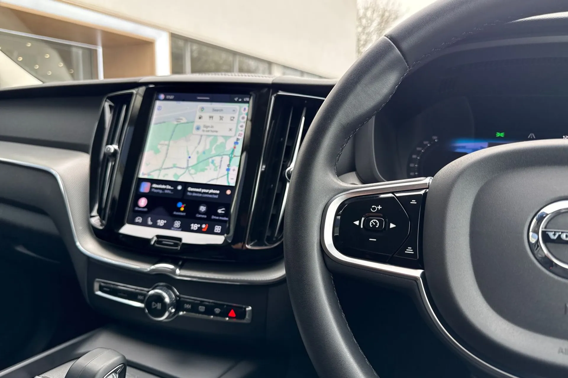 Volvo XC60 thumbnail image number 36