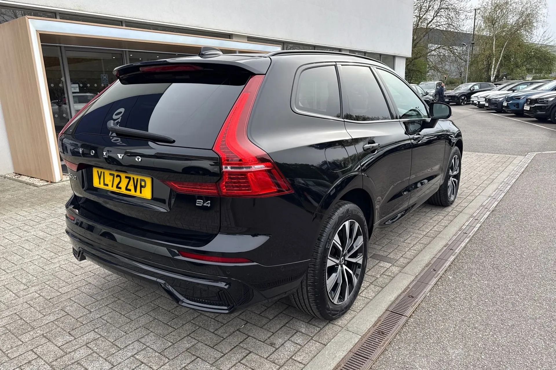 Volvo XC60 thumbnail image number 8
