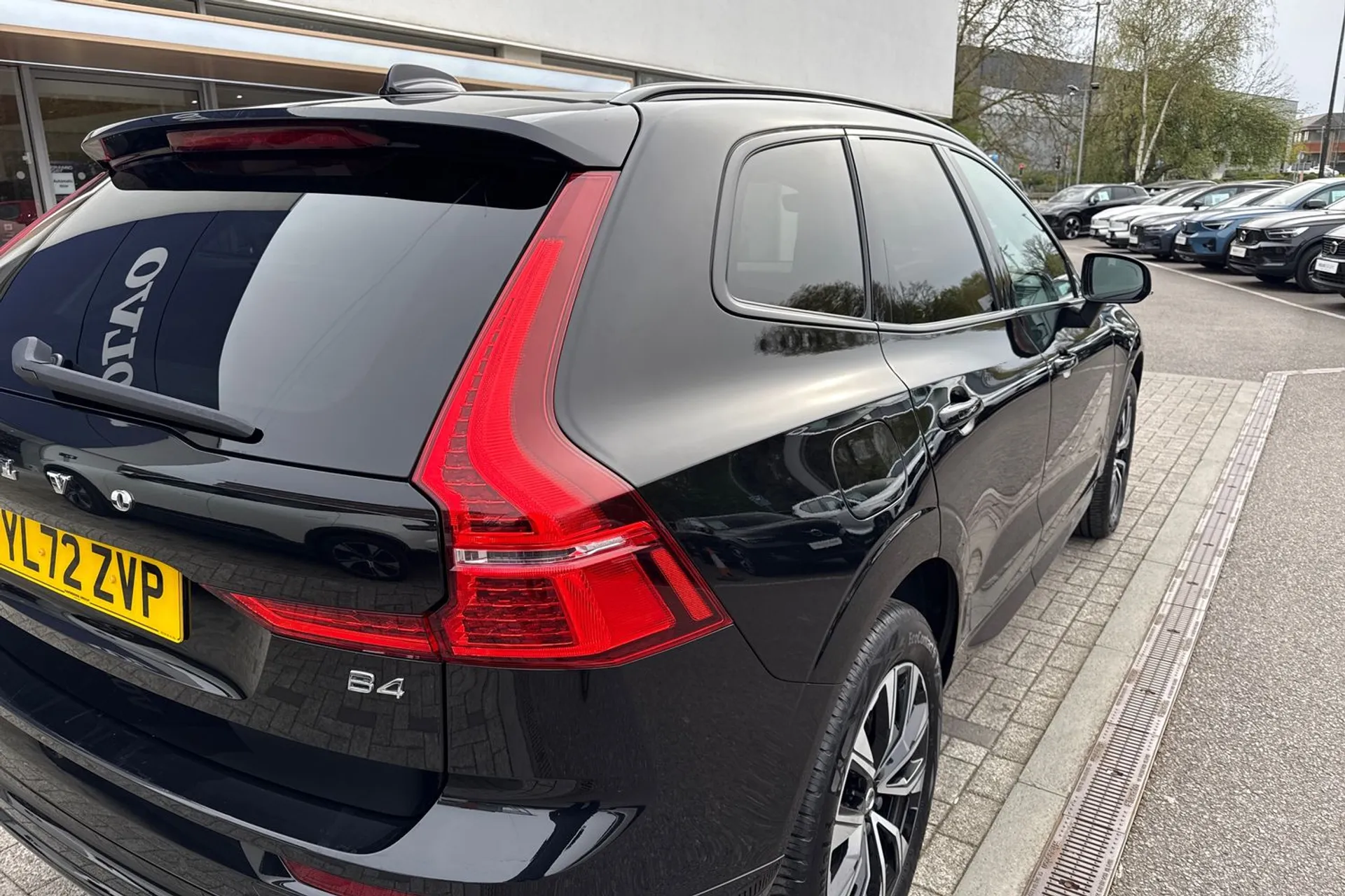 Volvo XC60 thumbnail image number 15