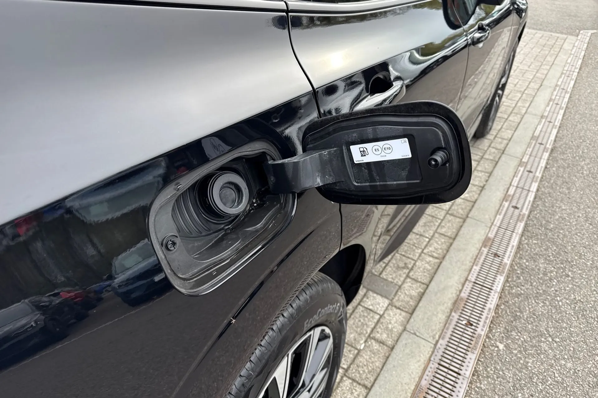 Volvo XC60 thumbnail image number 19