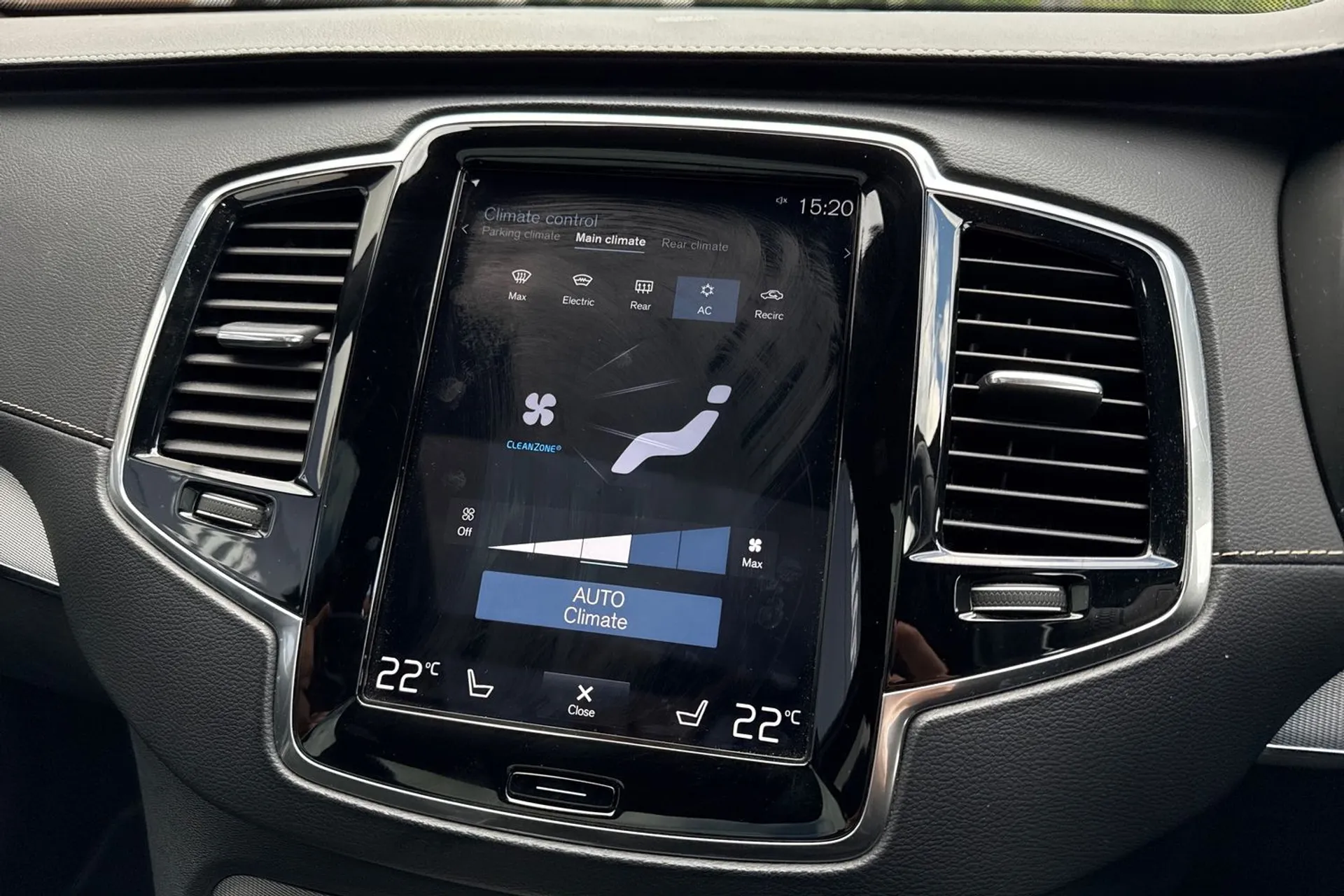 Volvo XC90 thumbnail image number 41