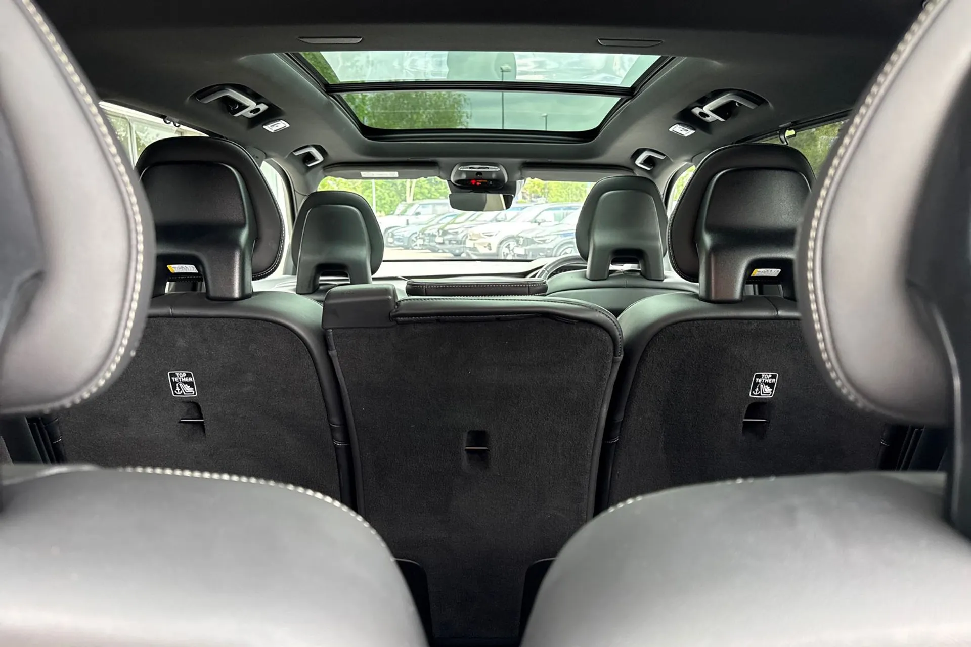 Volvo XC90 thumbnail image number 24