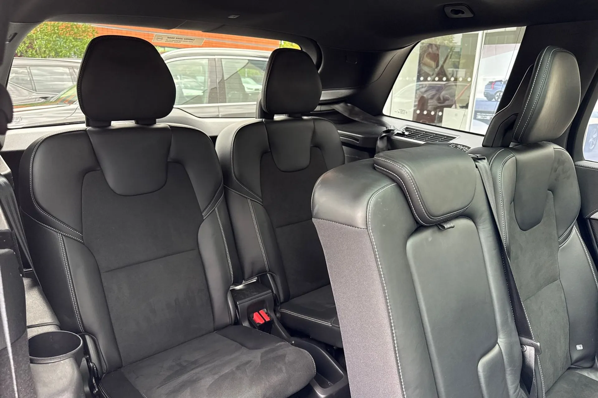 Volvo XC90 thumbnail image number 8