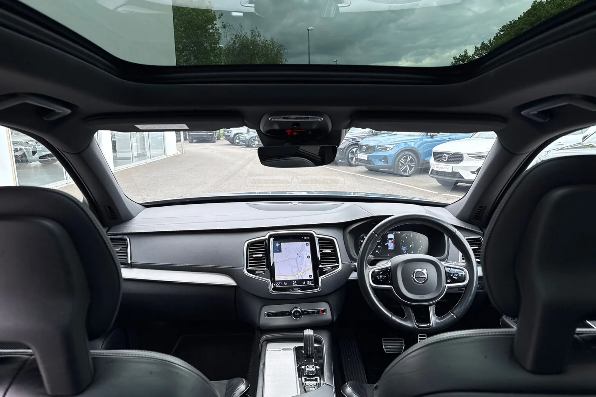 Volvo XC90 thumbnail image number 3