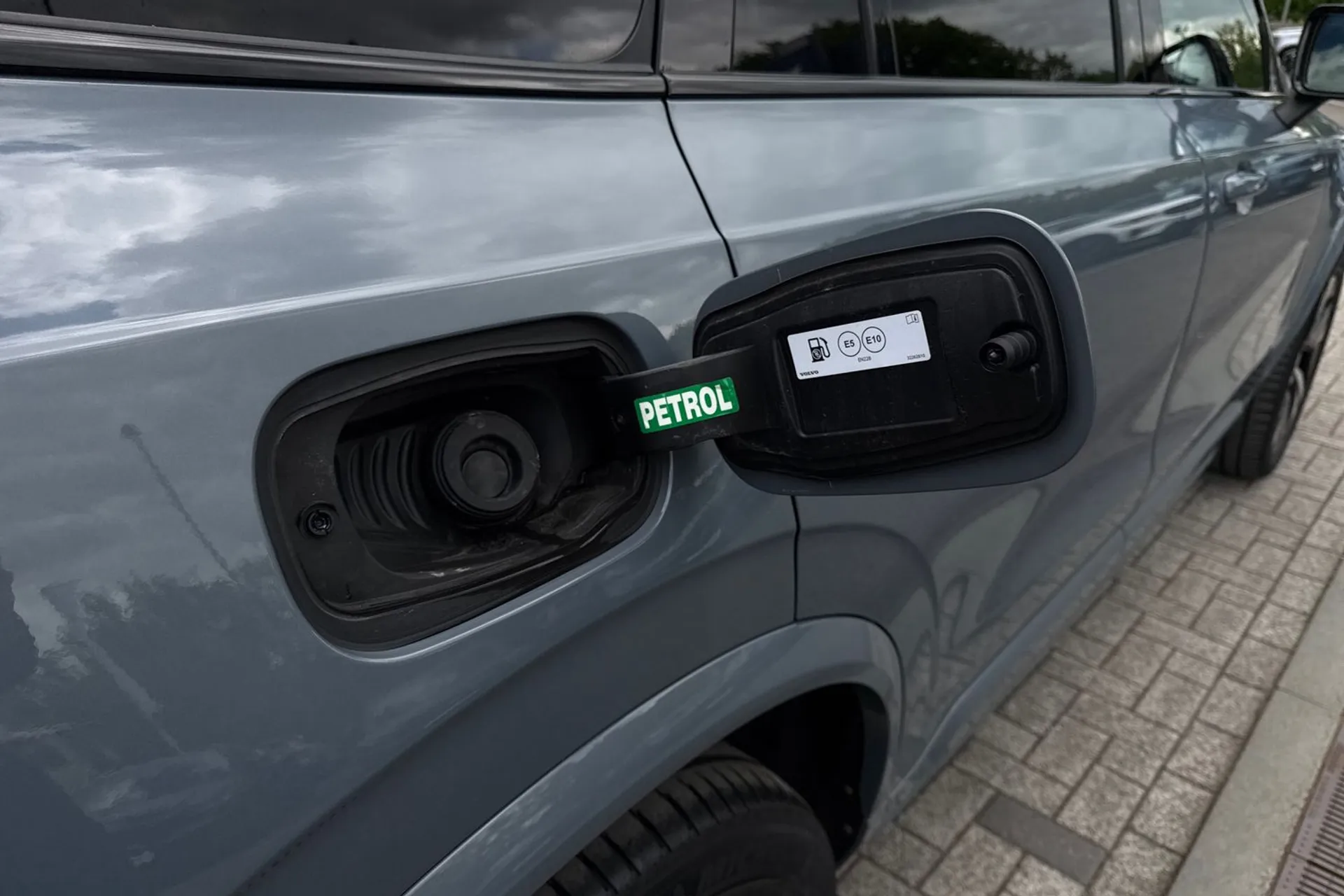 Volvo XC90 thumbnail image number 21