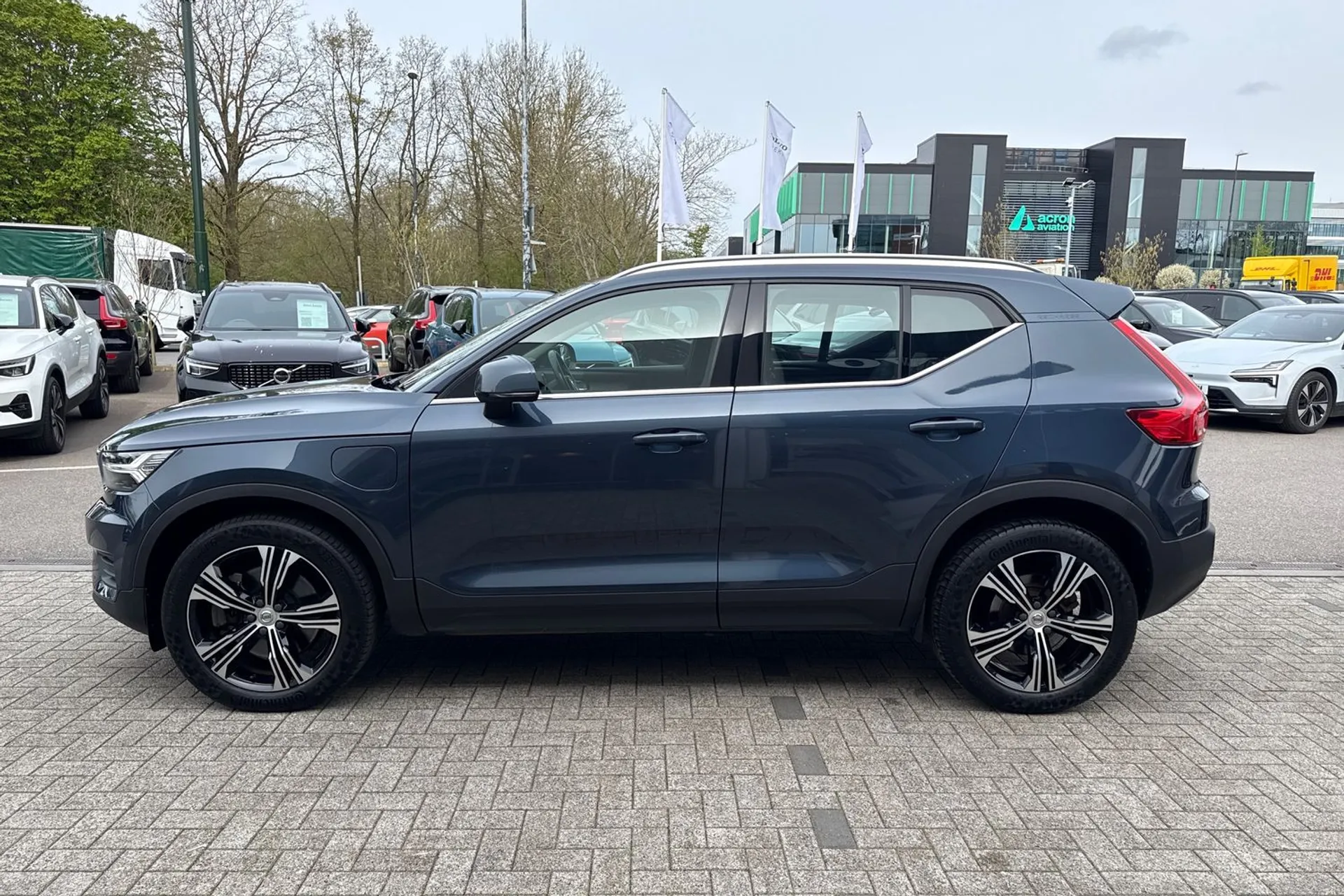 Volvo XC40 thumbnail image number 11