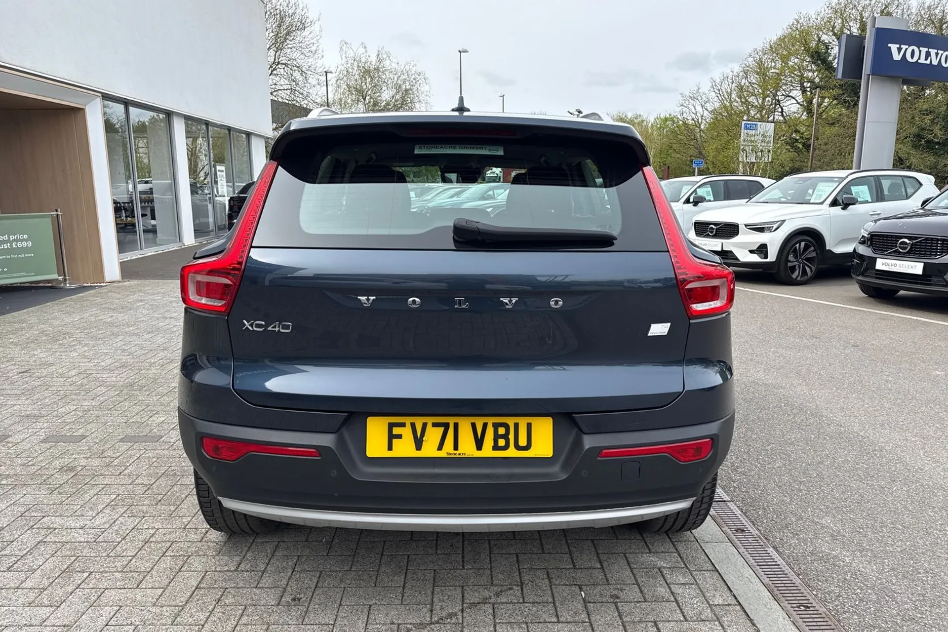 Volvo XC40 thumbnail image number 9