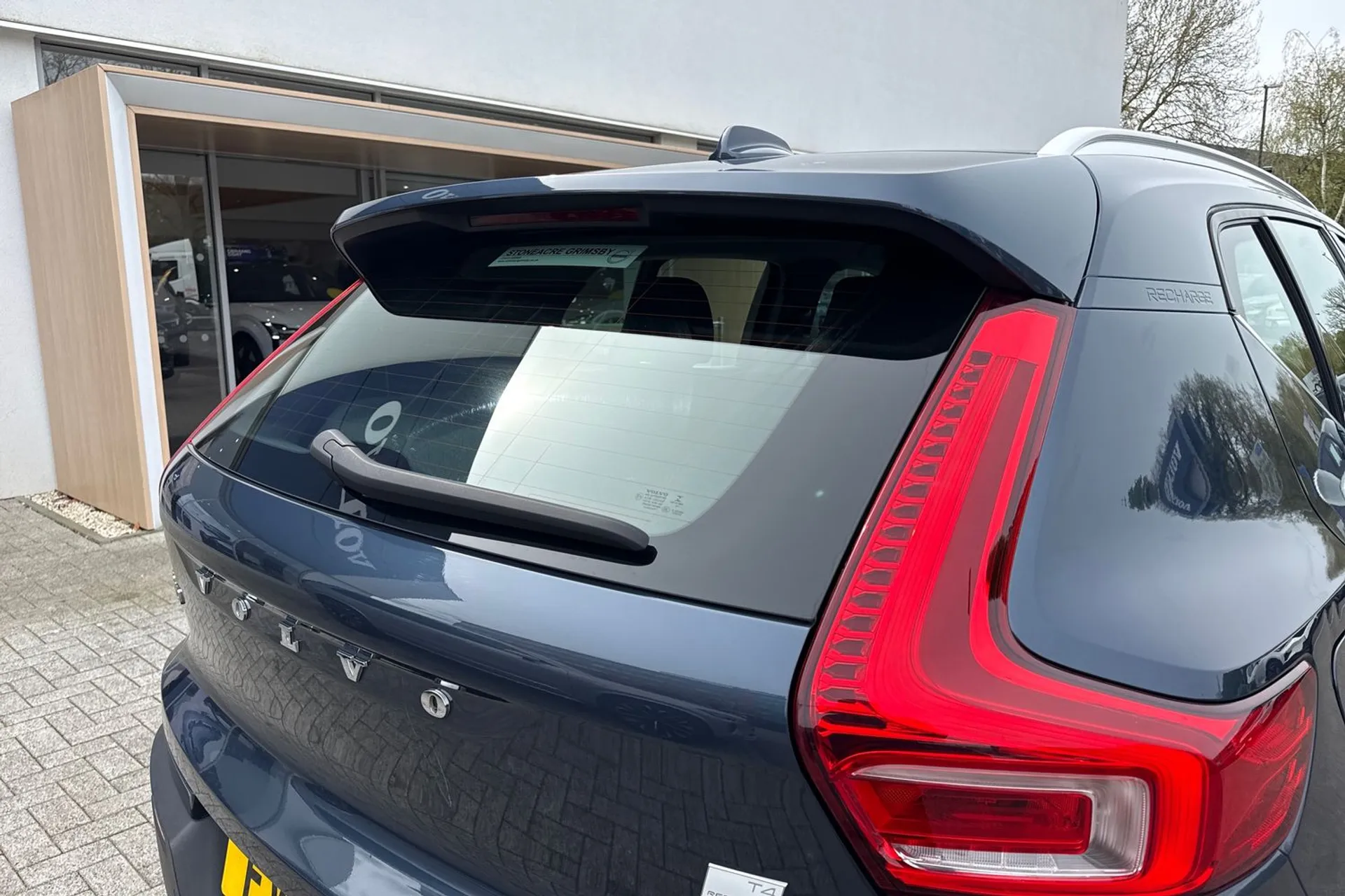 Volvo XC40 thumbnail image number 16