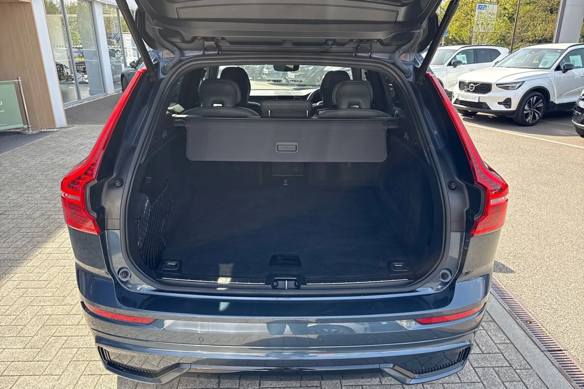 Volvo XC60 thumbnail image number 20