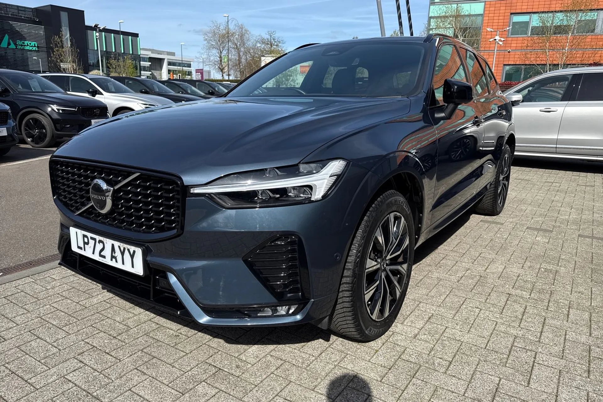 Volvo XC60 thumbnail image number 12