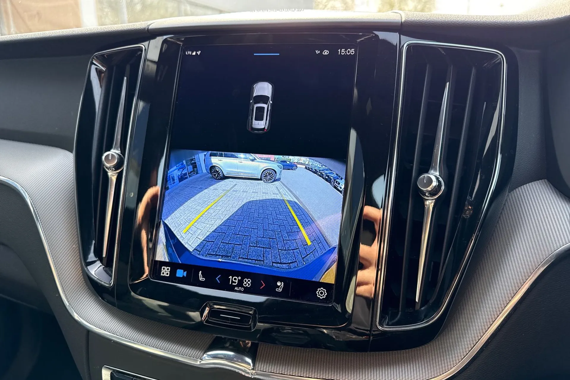 Volvo XC60 thumbnail image number 37