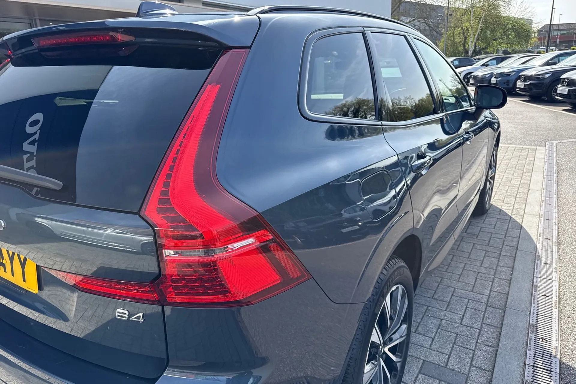 Volvo XC60 thumbnail image number 15