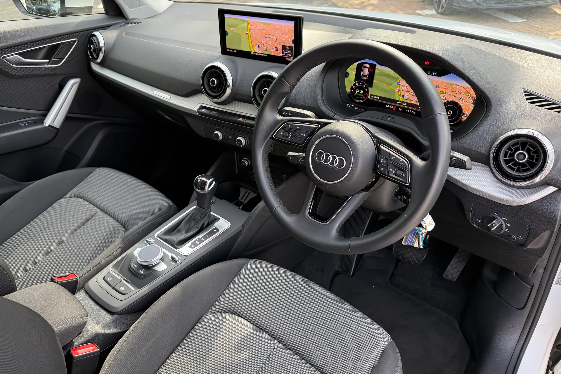 Audi Q2 thumbnail image number 23