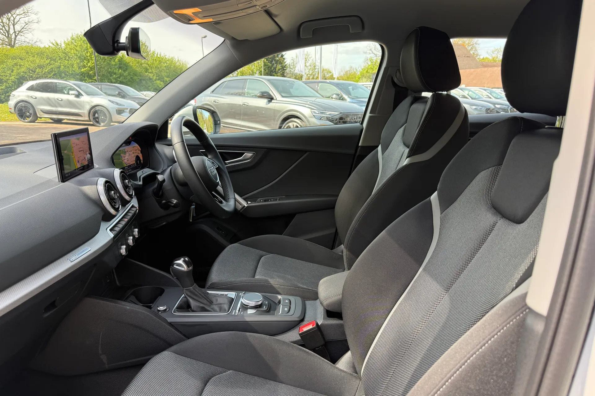Audi Q2 thumbnail image number 50