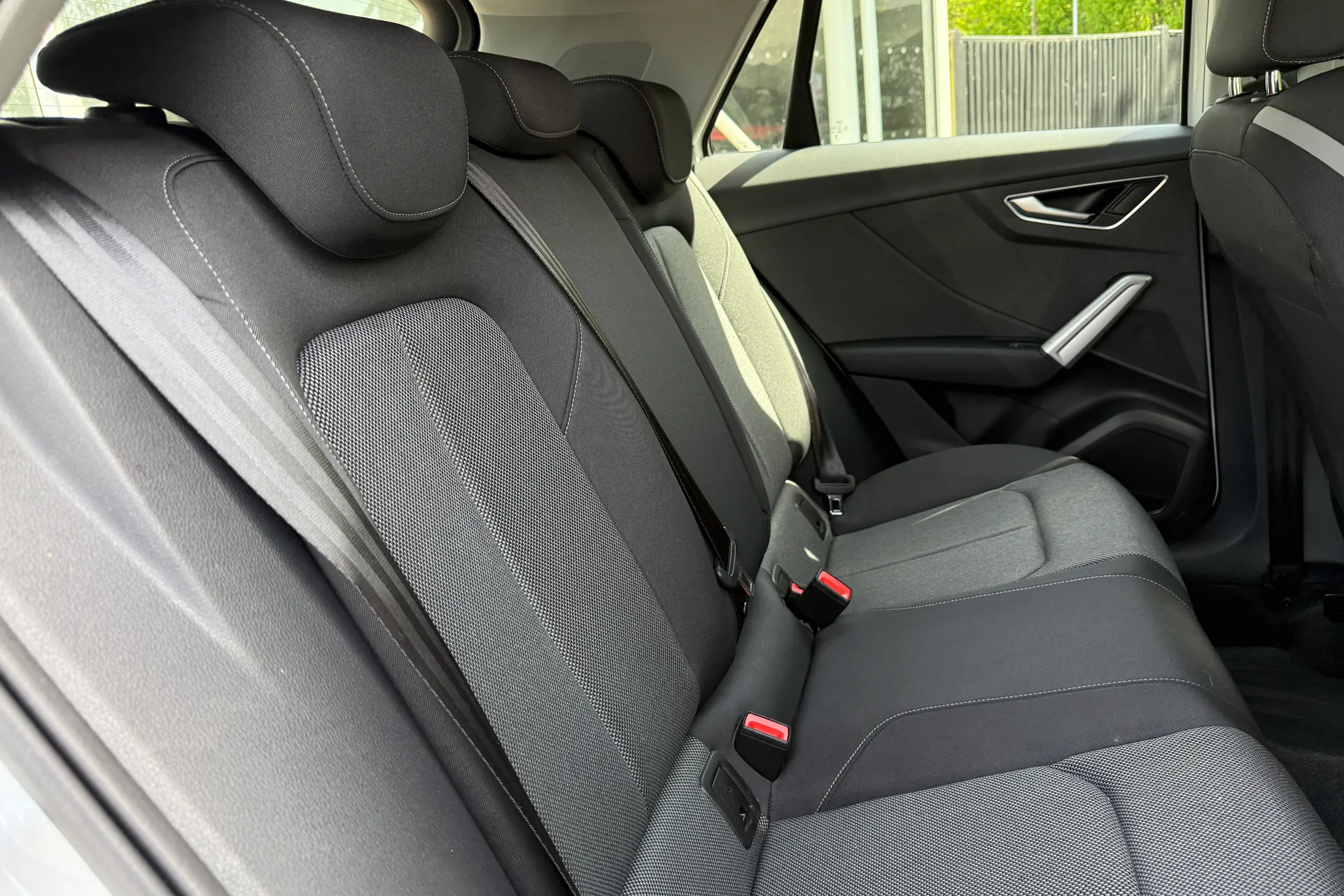Audi Q2 thumbnail image number 29