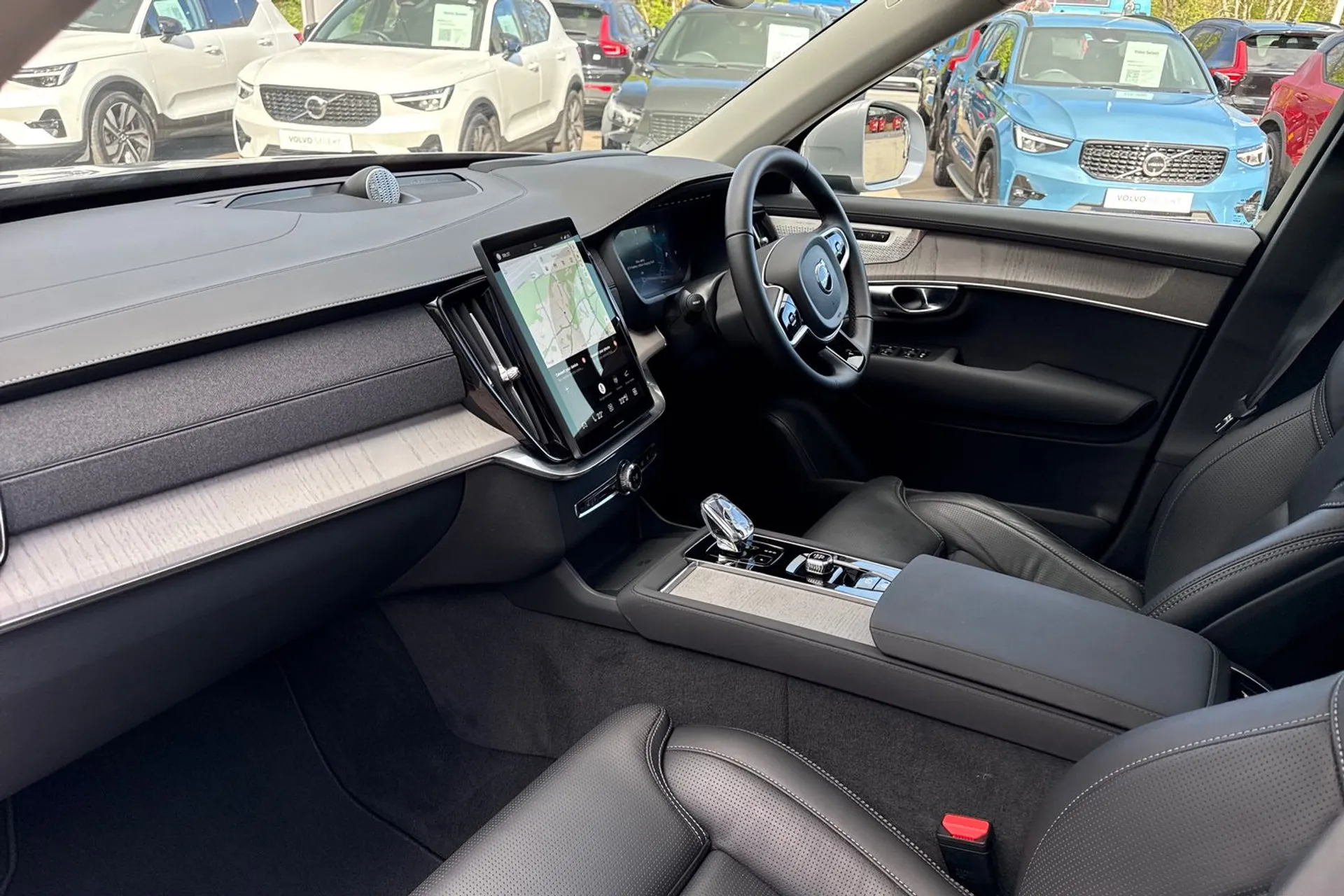 Volvo XC90 thumbnail image number 30