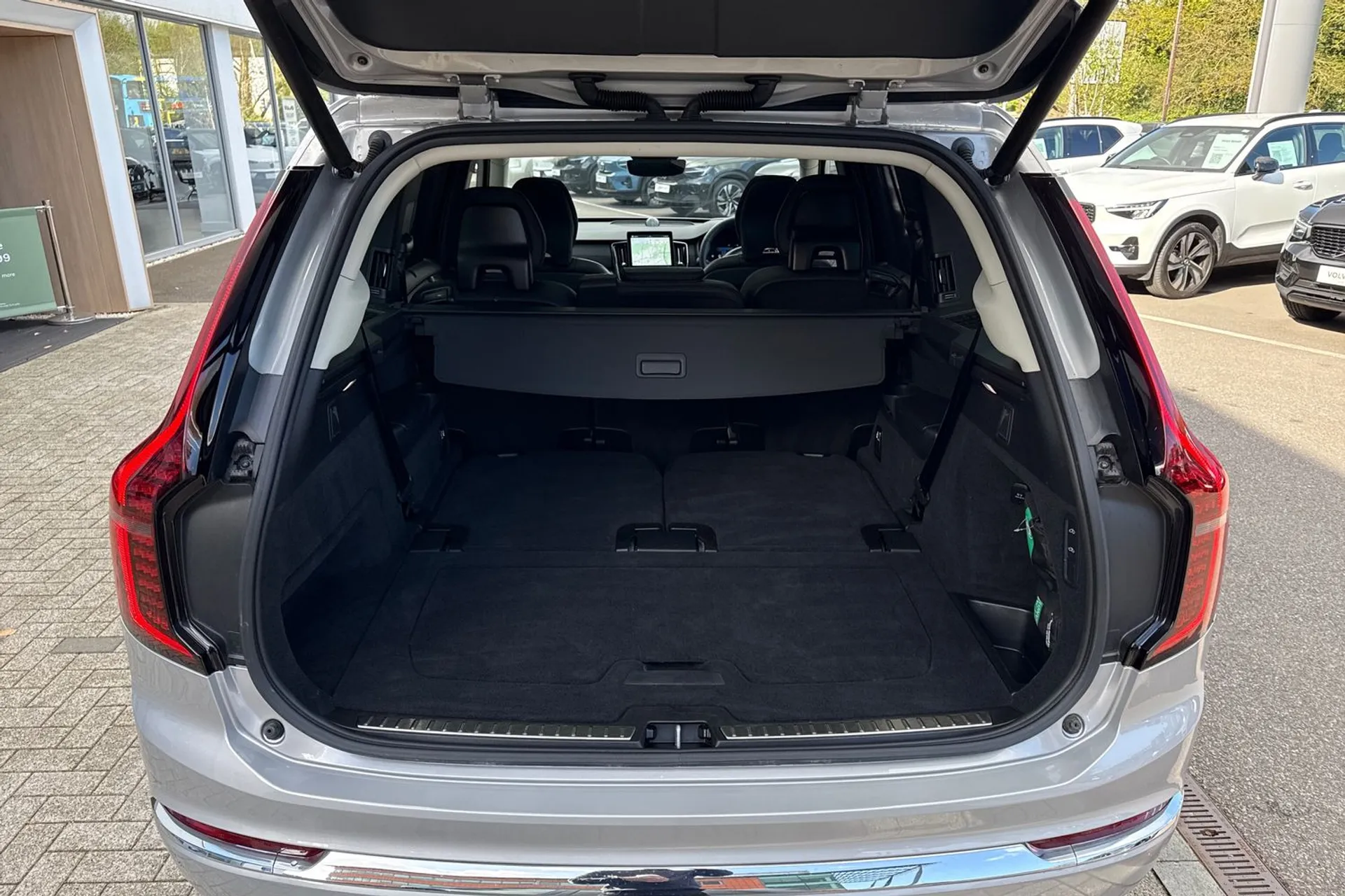 Volvo XC90 thumbnail image number 22