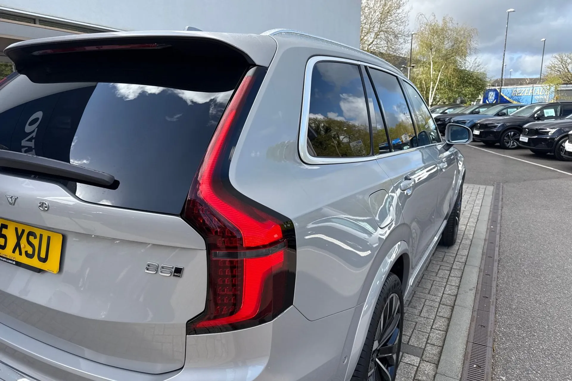 Volvo XC90 thumbnail image number 17