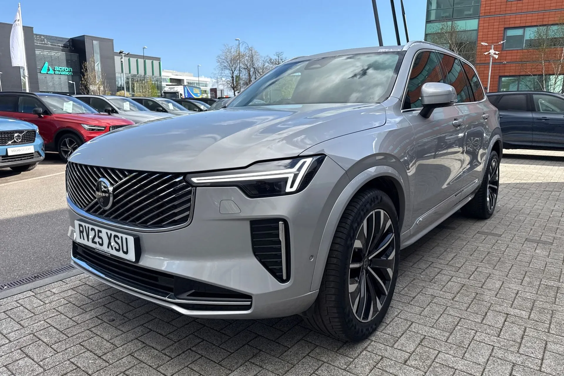 Volvo XC90 thumbnail image number 14