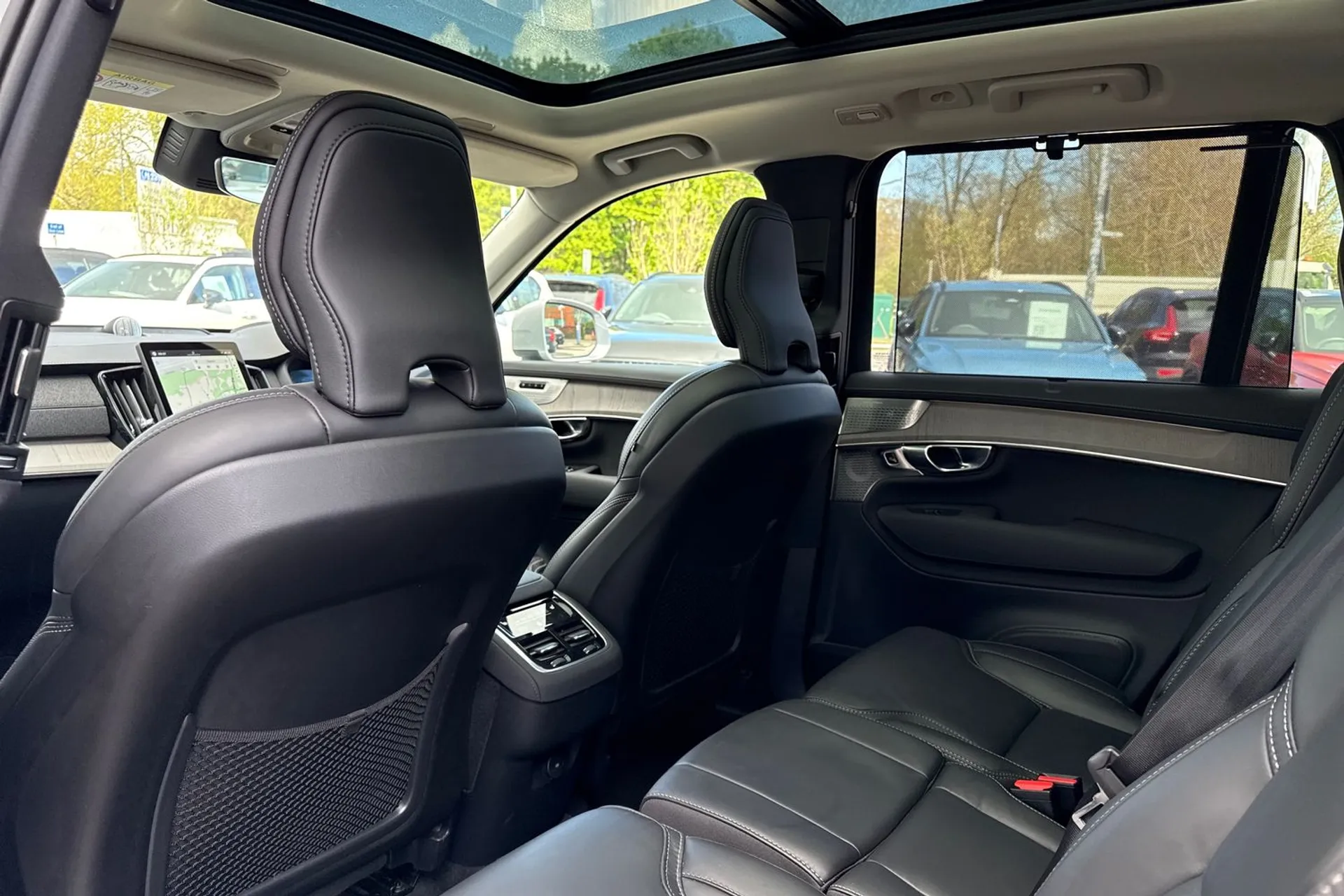 Volvo XC90 thumbnail image number 34