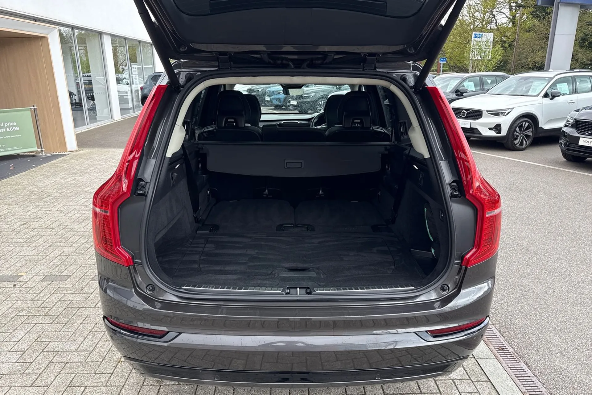 Volvo XC90 thumbnail image number 22