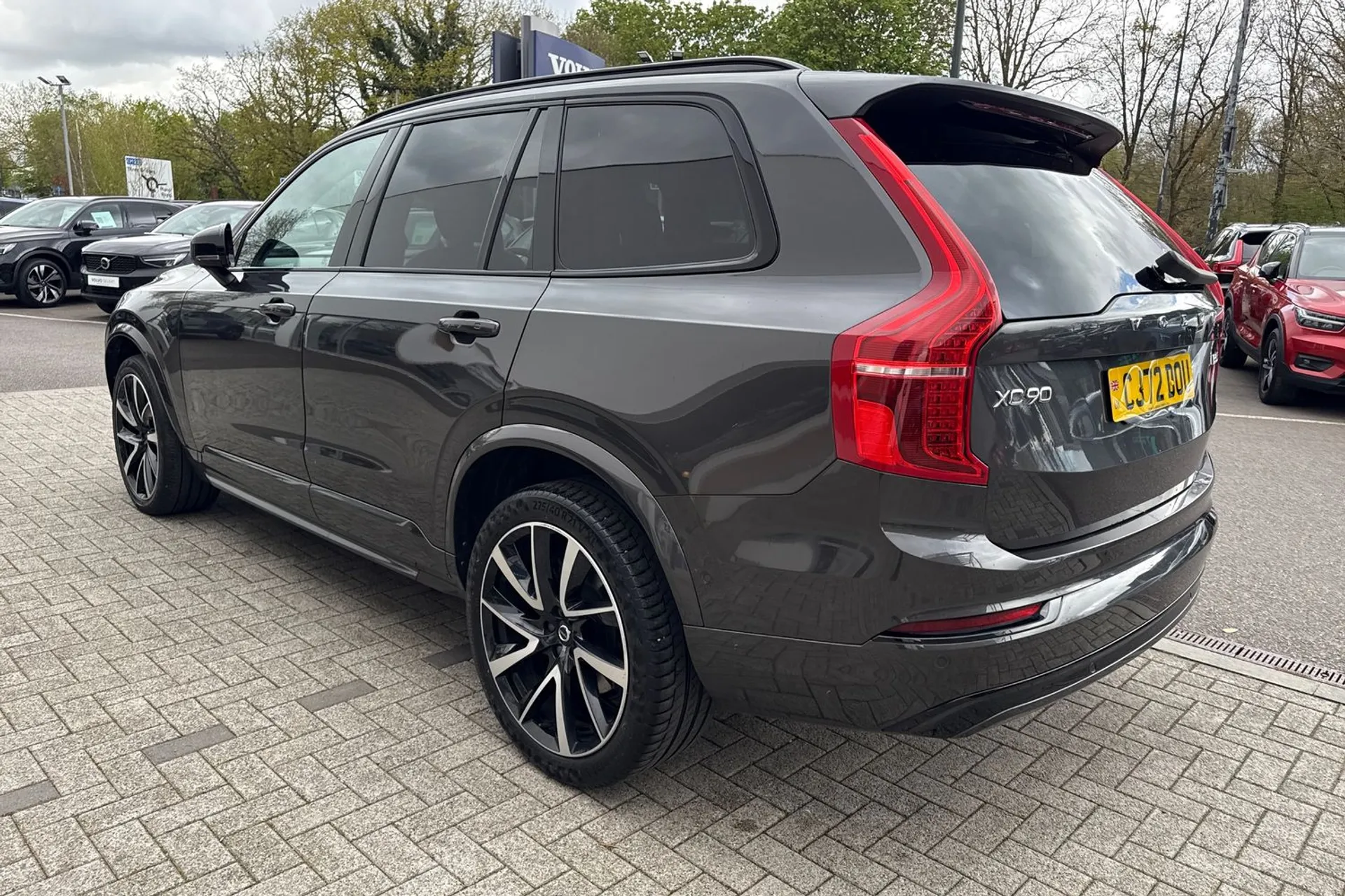 Volvo XC90 thumbnail image number 12