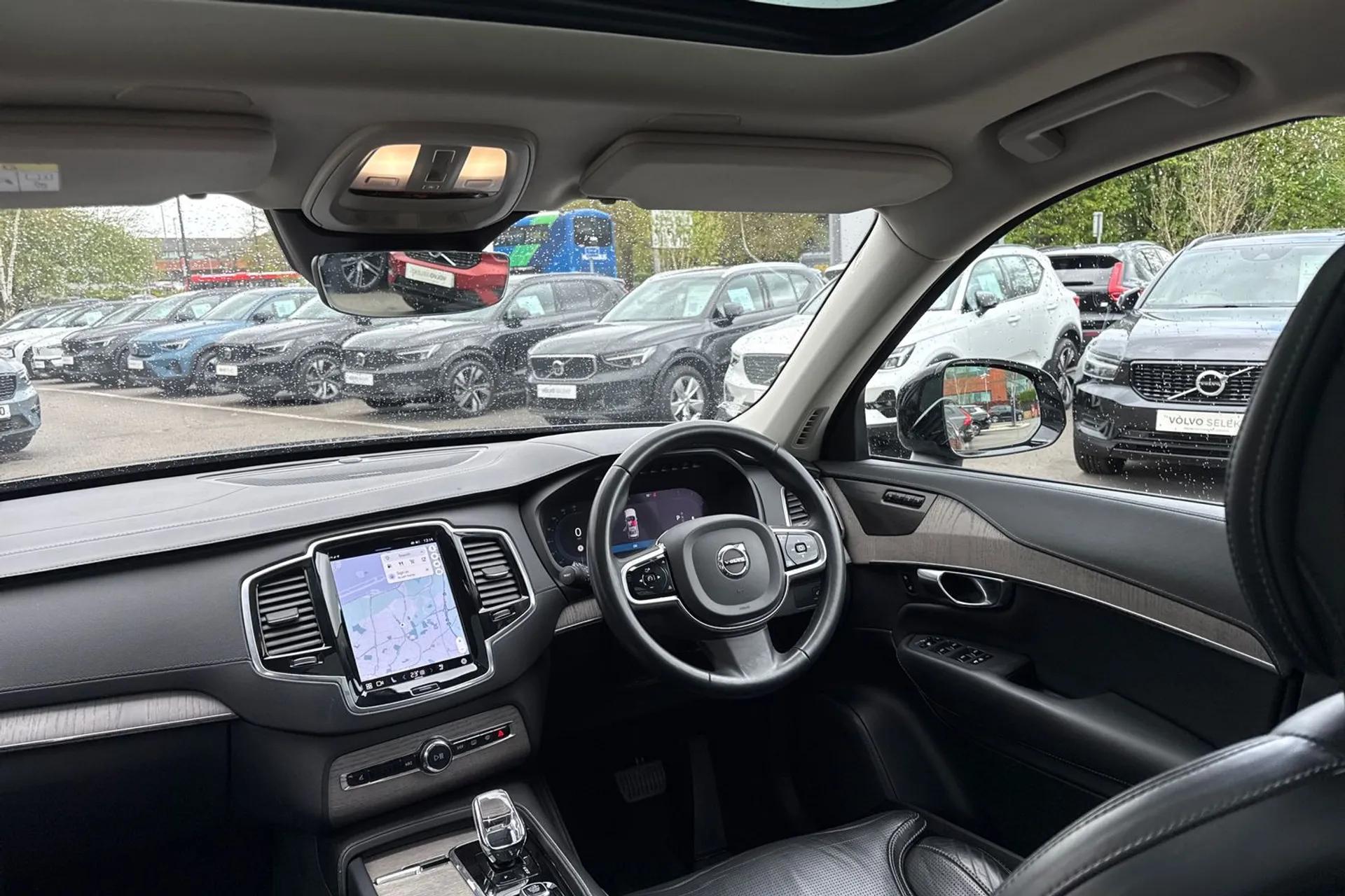 Volvo XC90 thumbnail image number 37