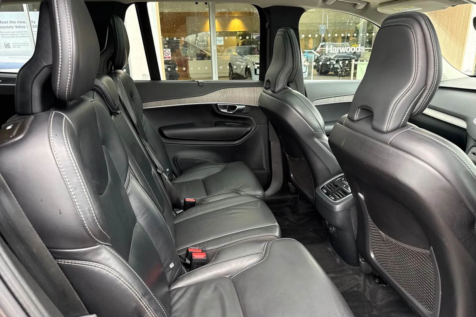 Volvo XC90 thumbnail image number 27