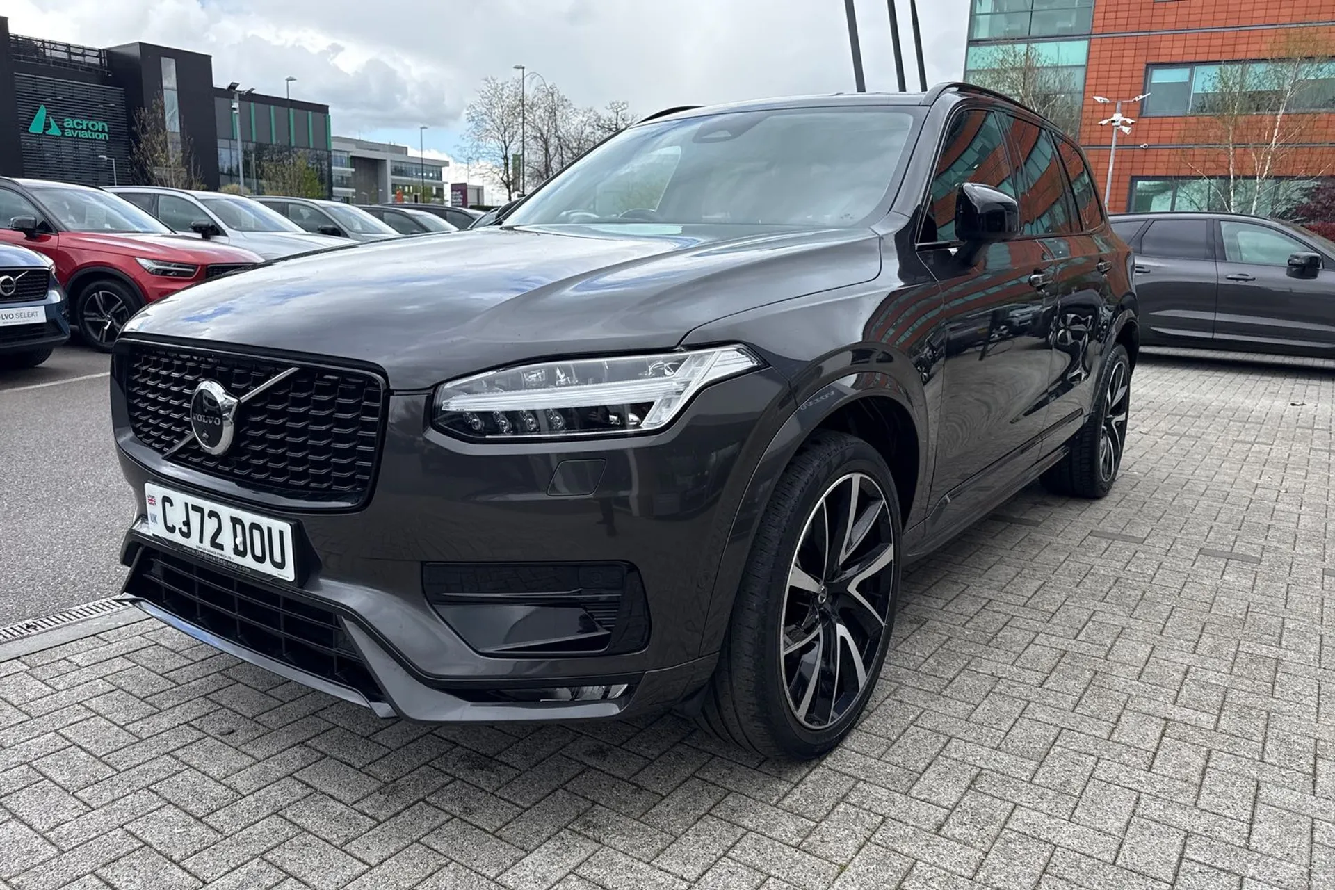 Volvo XC90 thumbnail image number 14