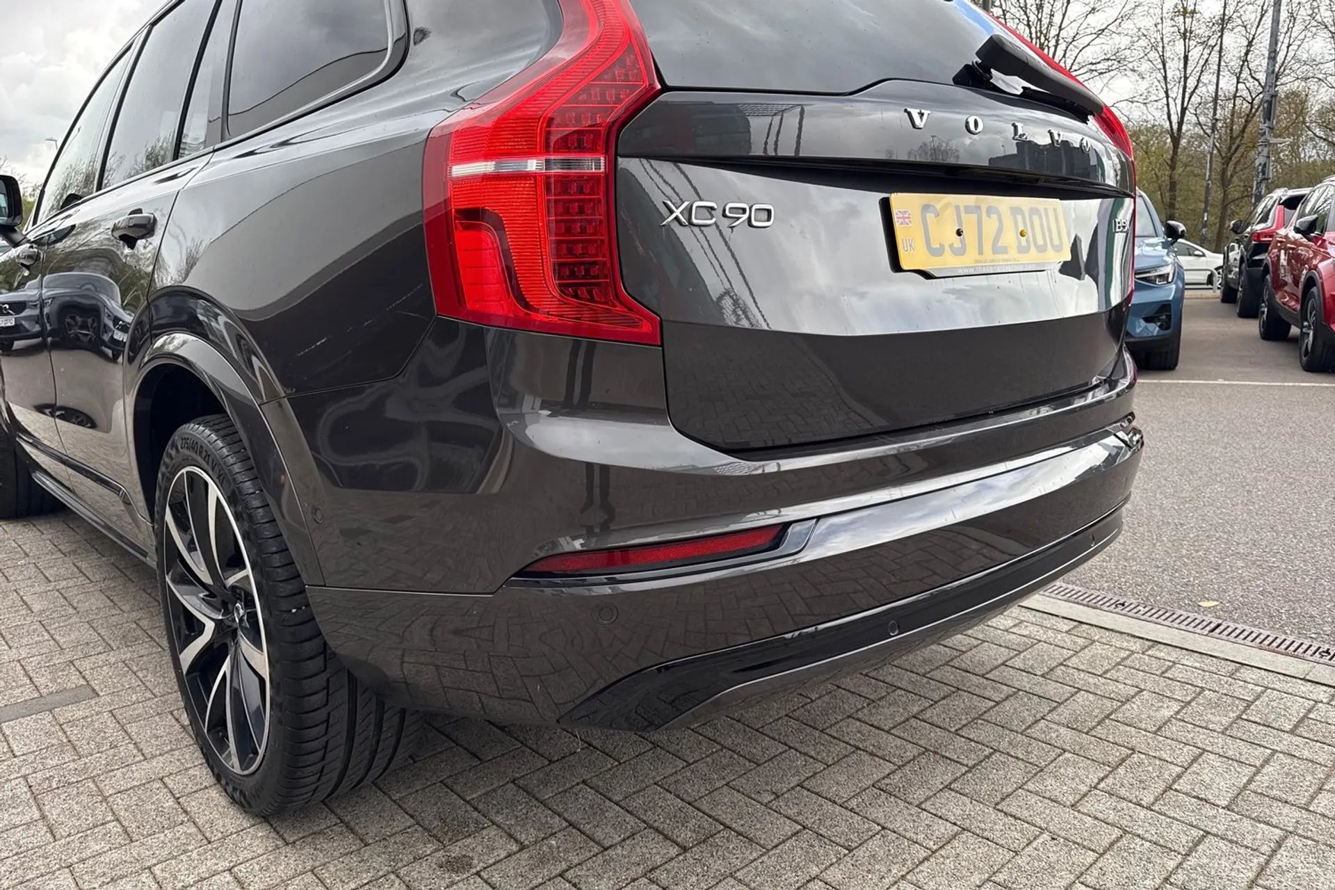 Volvo XC90 thumbnail image number 20