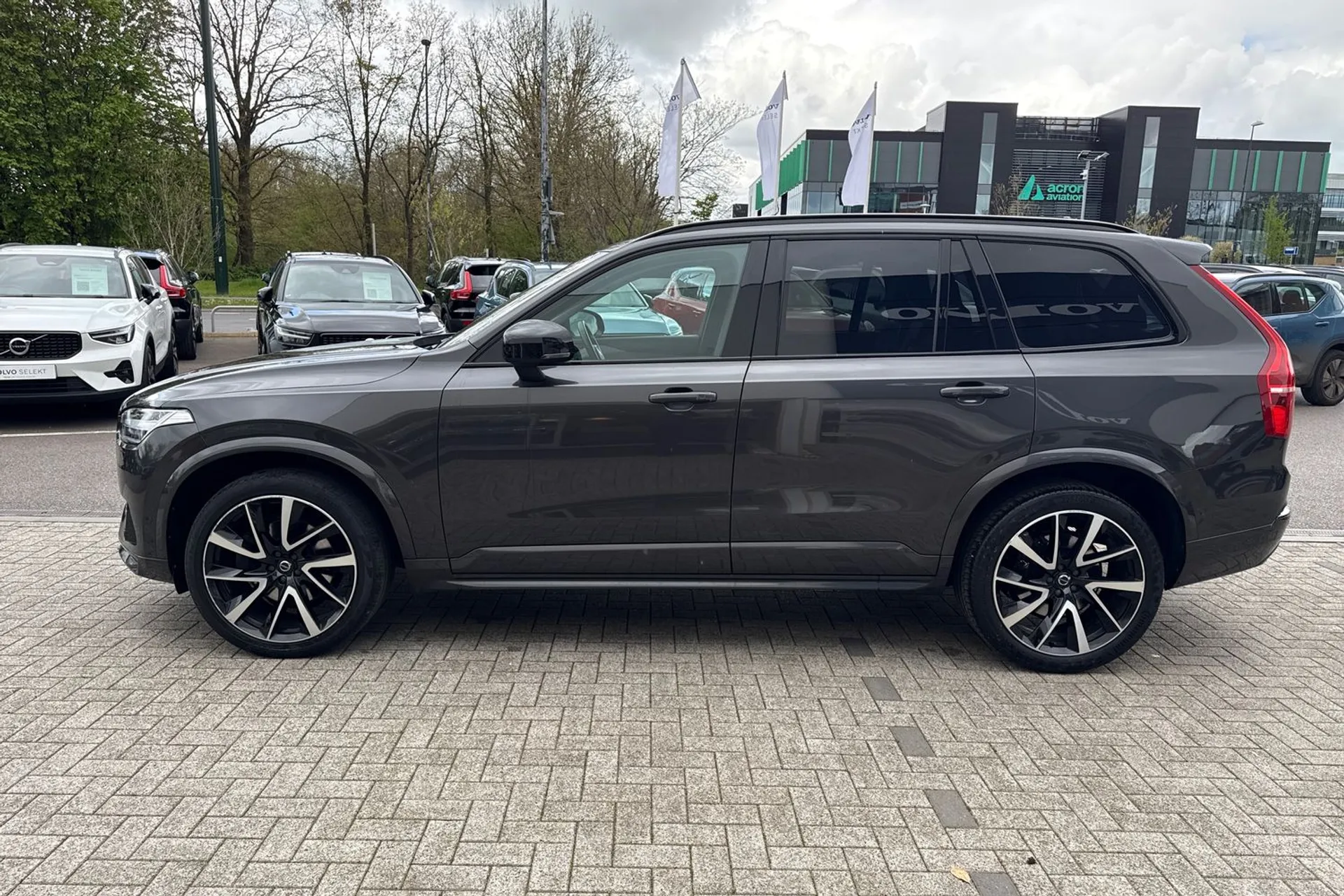 Volvo XC90 thumbnail image number 13